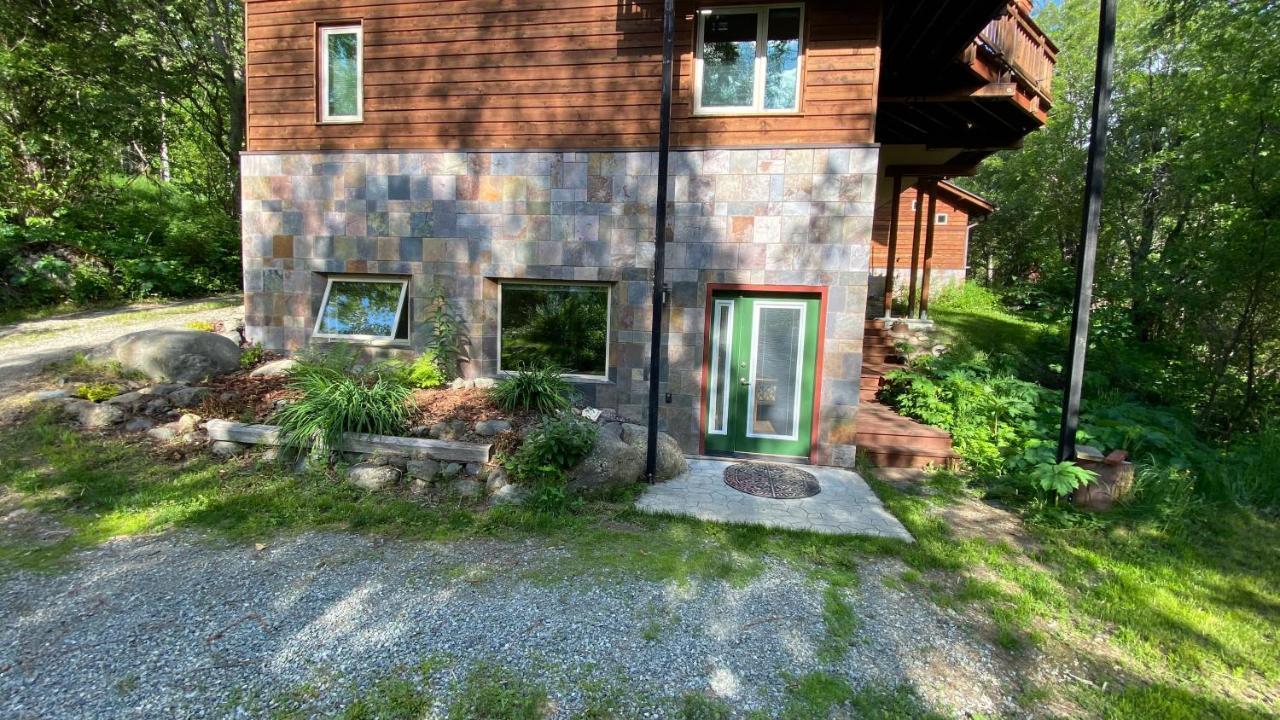 Eagle Peak Guesthouse Eagle River Dış mekan fotoğraf