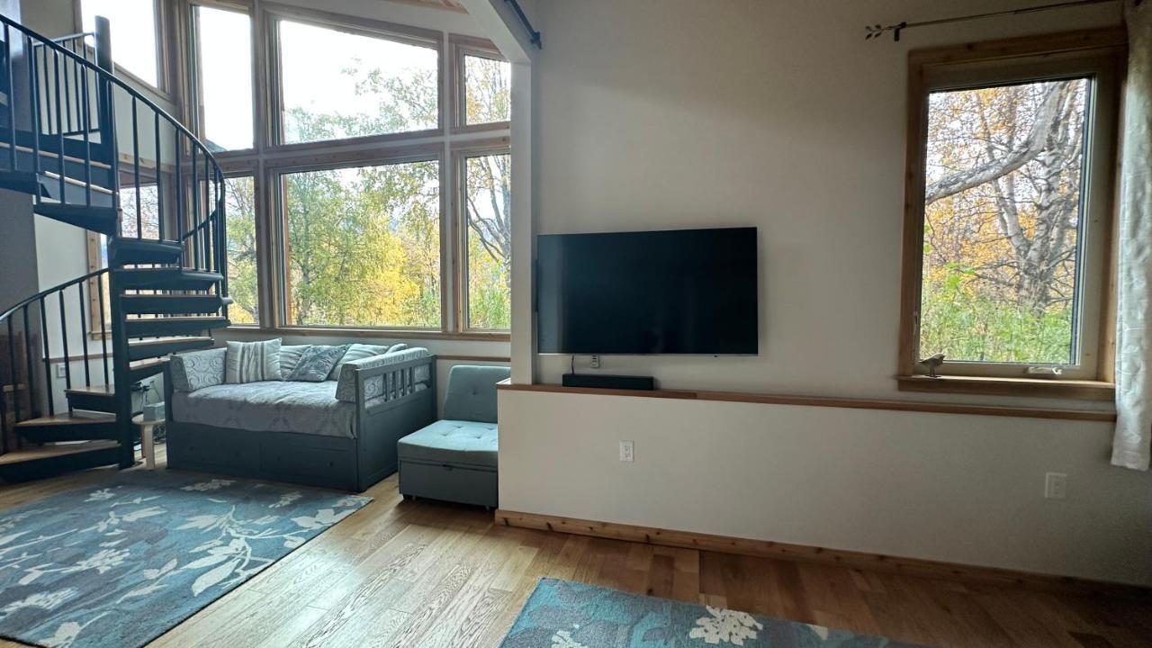 Eagle Peak Guesthouse Eagle River Dış mekan fotoğraf