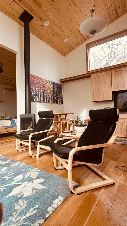 Eagle Peak Guesthouse Eagle River Dış mekan fotoğraf